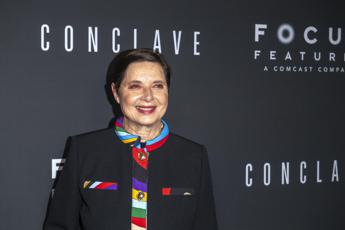 Oscar 2025, Isabella Rossellini candidata. 'Vermiglio' è fuori - Sardegna  Reporter